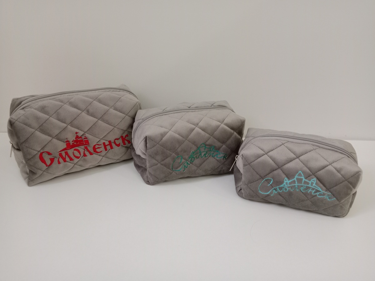 косметичка с вышивкой смоленск со стежкой